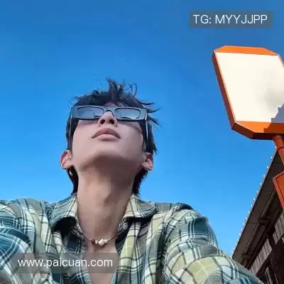 岑宝菱