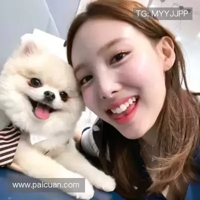邹朵千